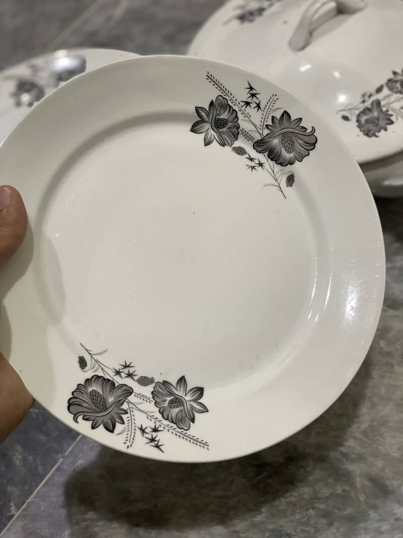 Marble dinner set 3