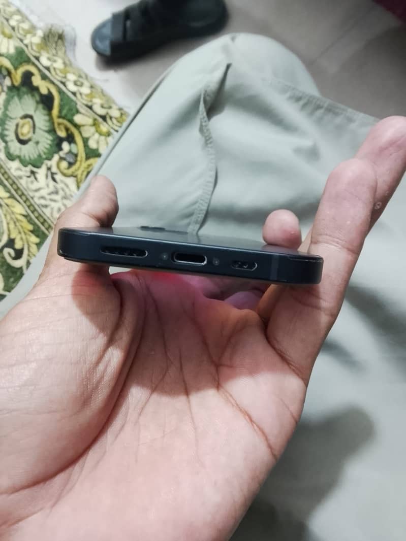 iPhone 12 1