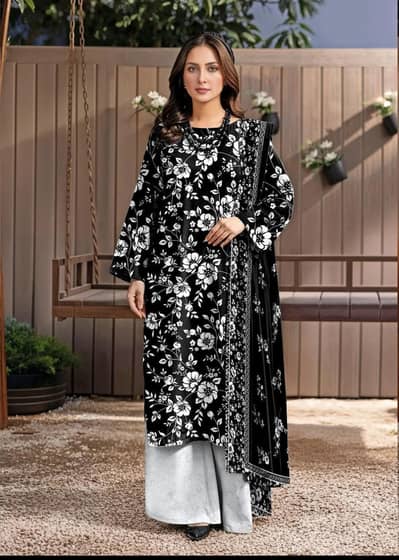 Black Floral Kurta Set With Grey Pants and Scarf