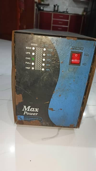 MAX POWER 750 WATT UPS