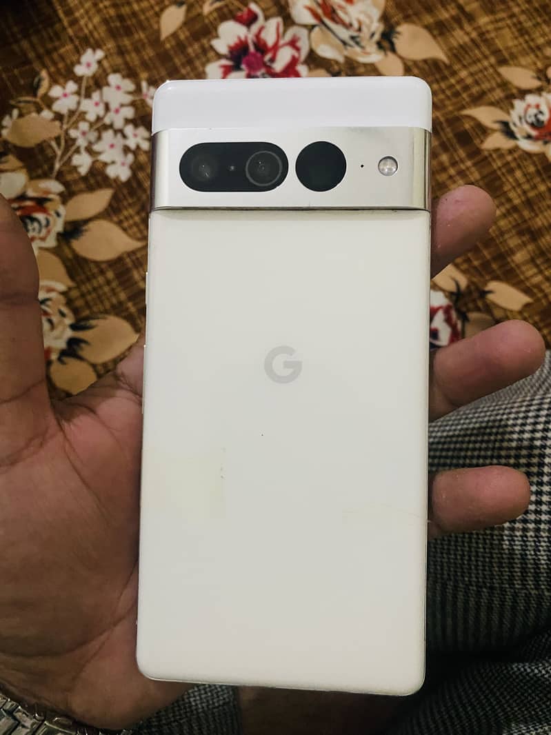 Google pixel 7 pro 1