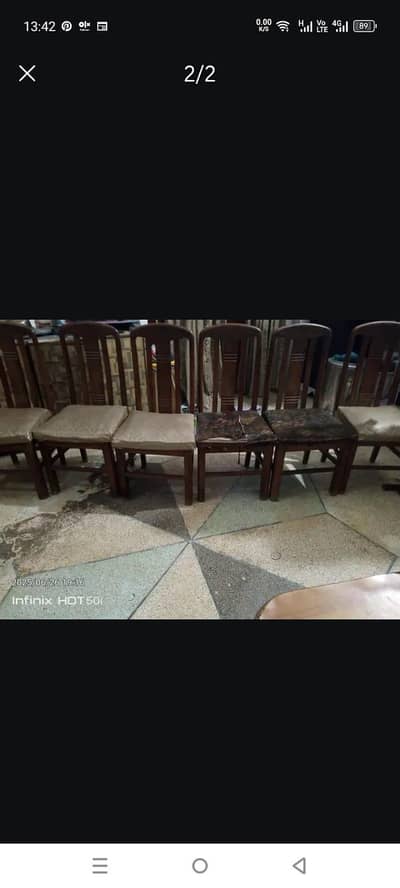 Dining table urgent sale. . contact 03046200079