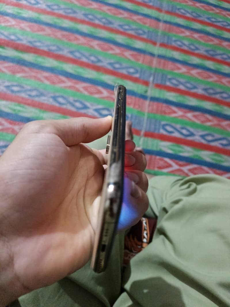 iPhone xs 5