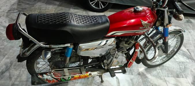 self start CG 125 available for