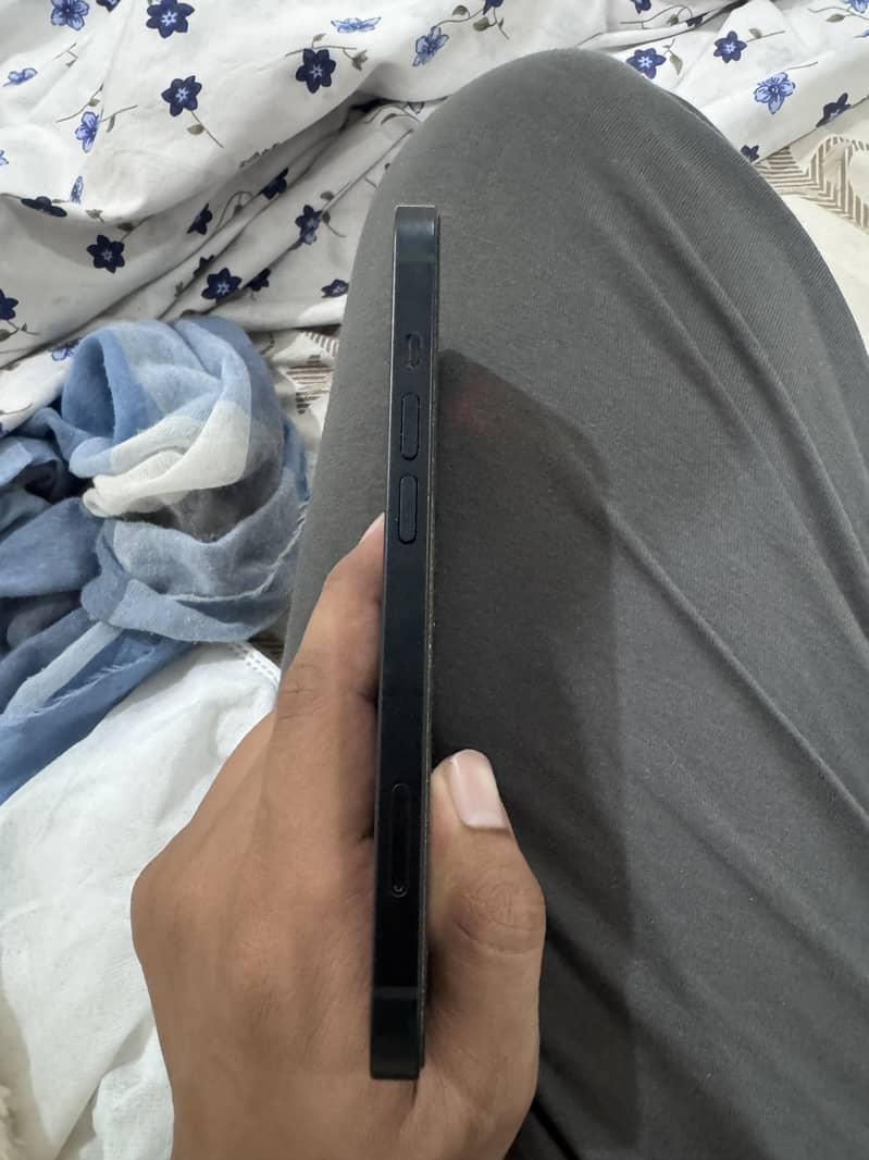 Iphone 13 3