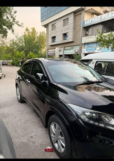 Honda vezel hybrid 2015 model 16 import