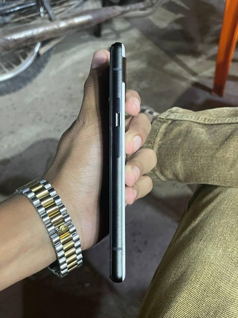 google pixel 6a 4