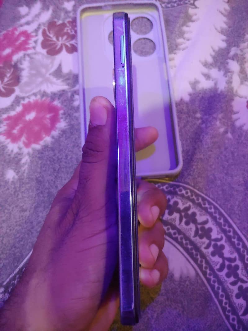 Tecno Spark 20 3