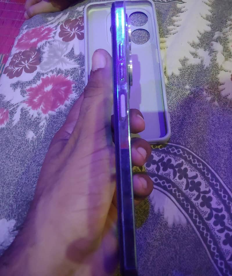 Tecno Spark 20 8