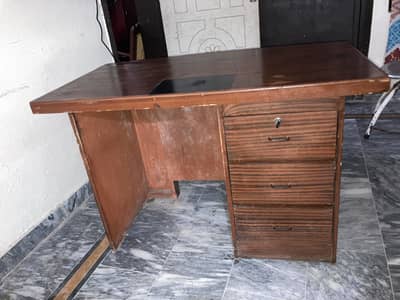 office  table