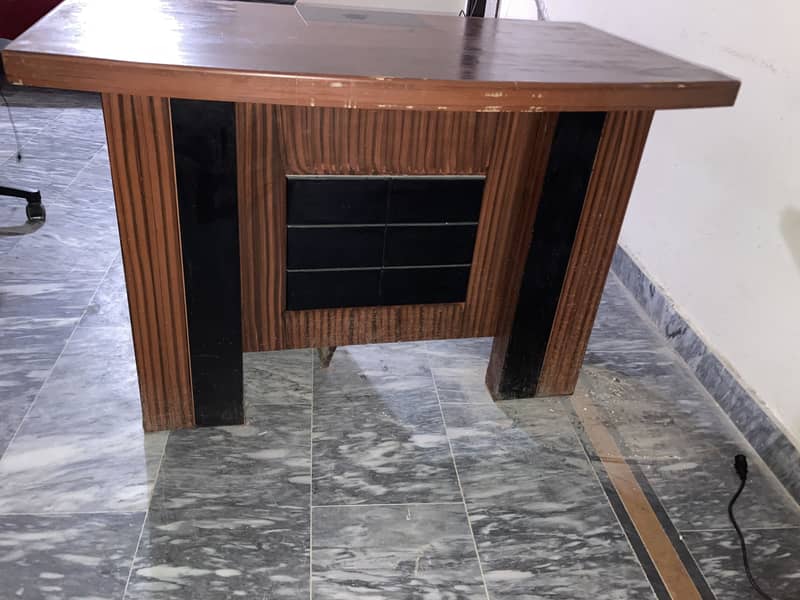 office  table 2