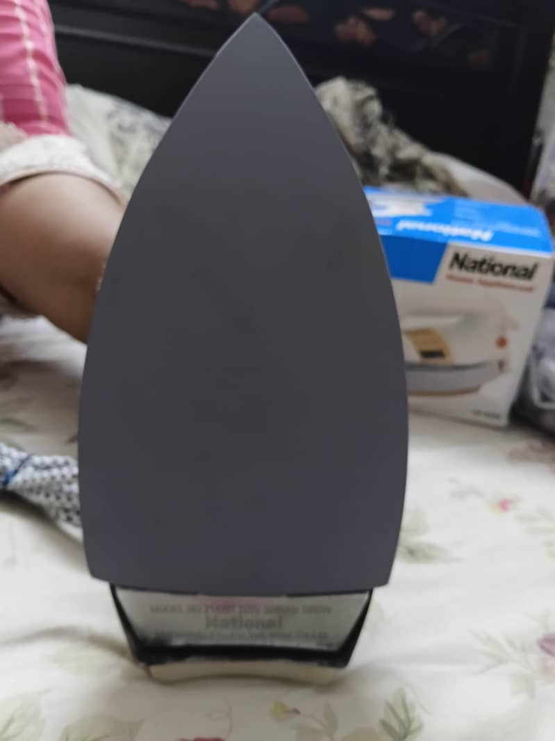 automatic iron 3