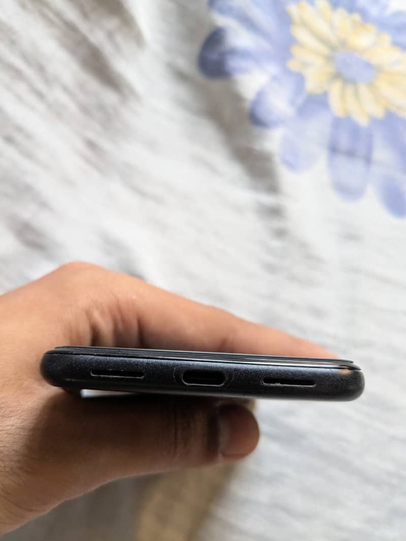 Google Pixel 5 8