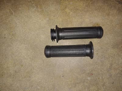 Handle Grip Set for CD70 & CD70 Dream