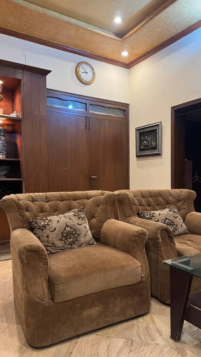 7-seater sofa
