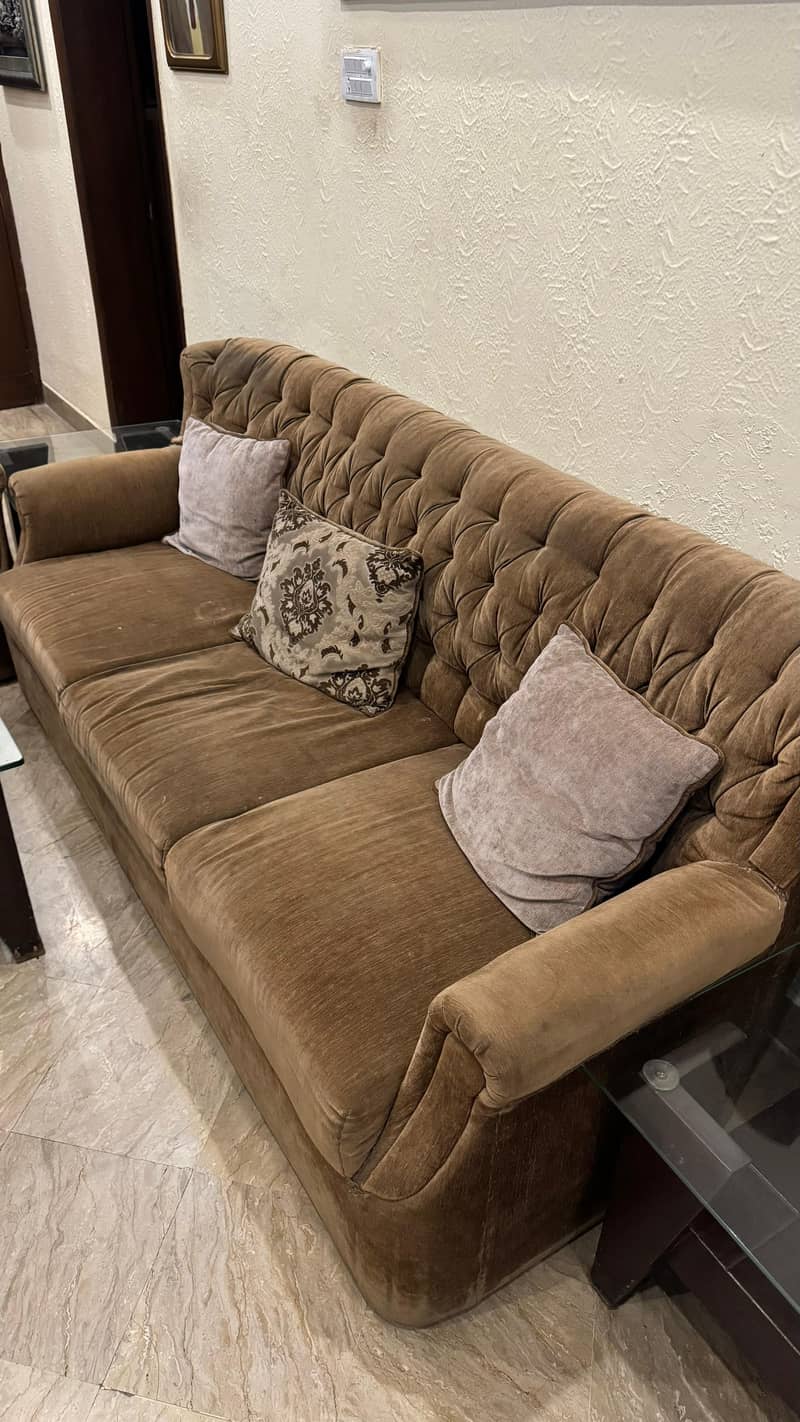 7-seater sofa 1