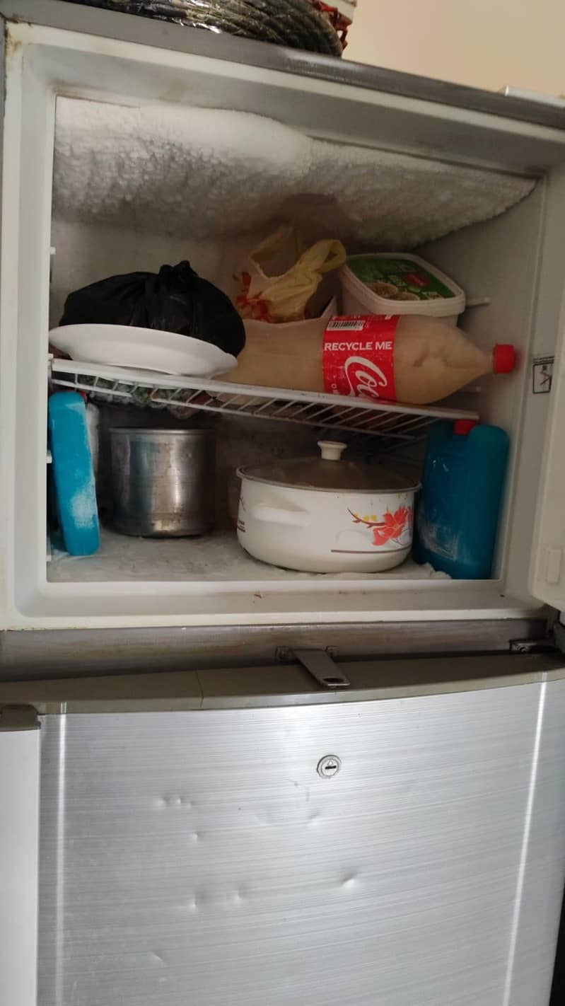 Refrigerator 1