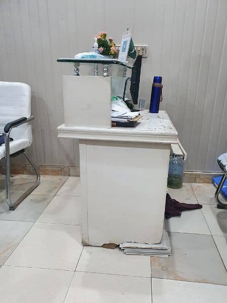 reception table 0