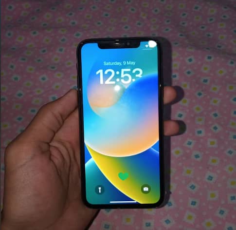 Apple iPhone X 0