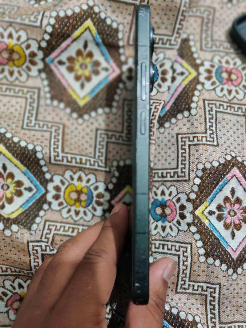 Redmi note 13 8/256 0