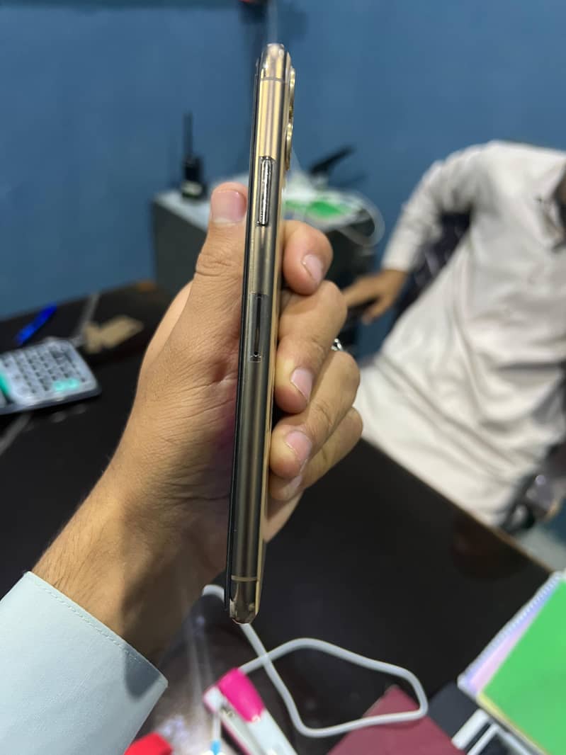 11 pro max 3