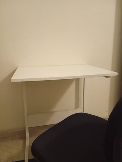 Study cum coffee Table
