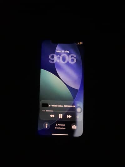 Iphone 12 pro (FACTORY UNLOCK)