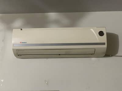 Dawlance 1.5 Ton Ac