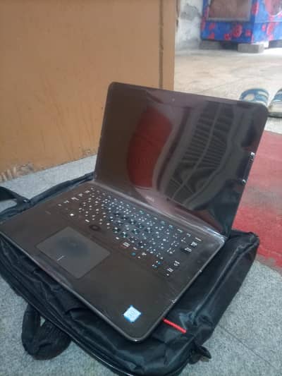 DELL/Latitude/Core i5/7th Generation/8GB RAM/128GB SSD/For Urgent Sale