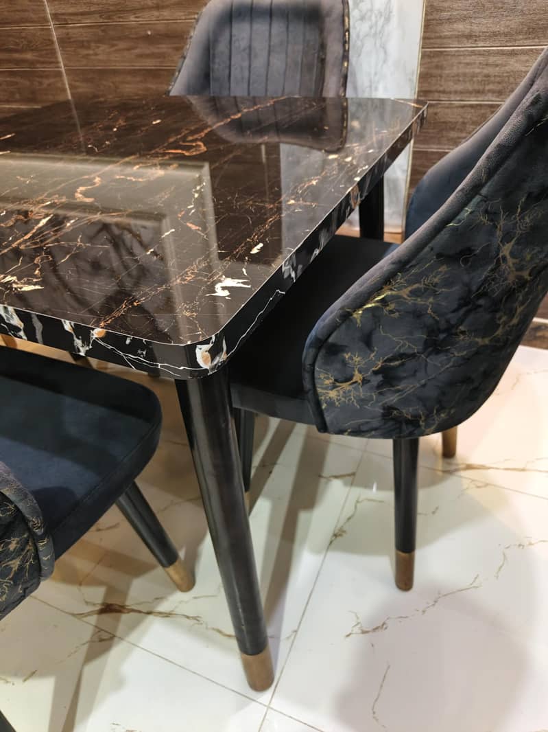 Dinning table 4