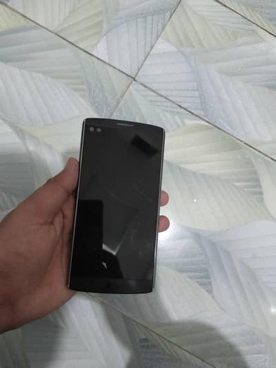 LG V10 for sale read add kindly fixed price