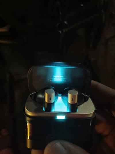 RONIN GLACIER 11 month warranty