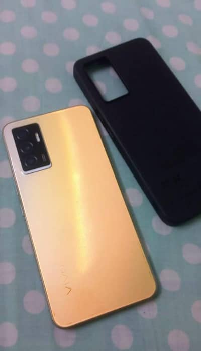 VIVO V23E