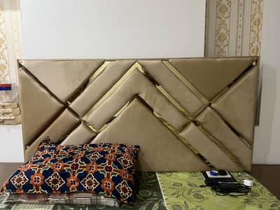 Poshesh bed