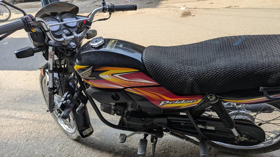 HONDA 5