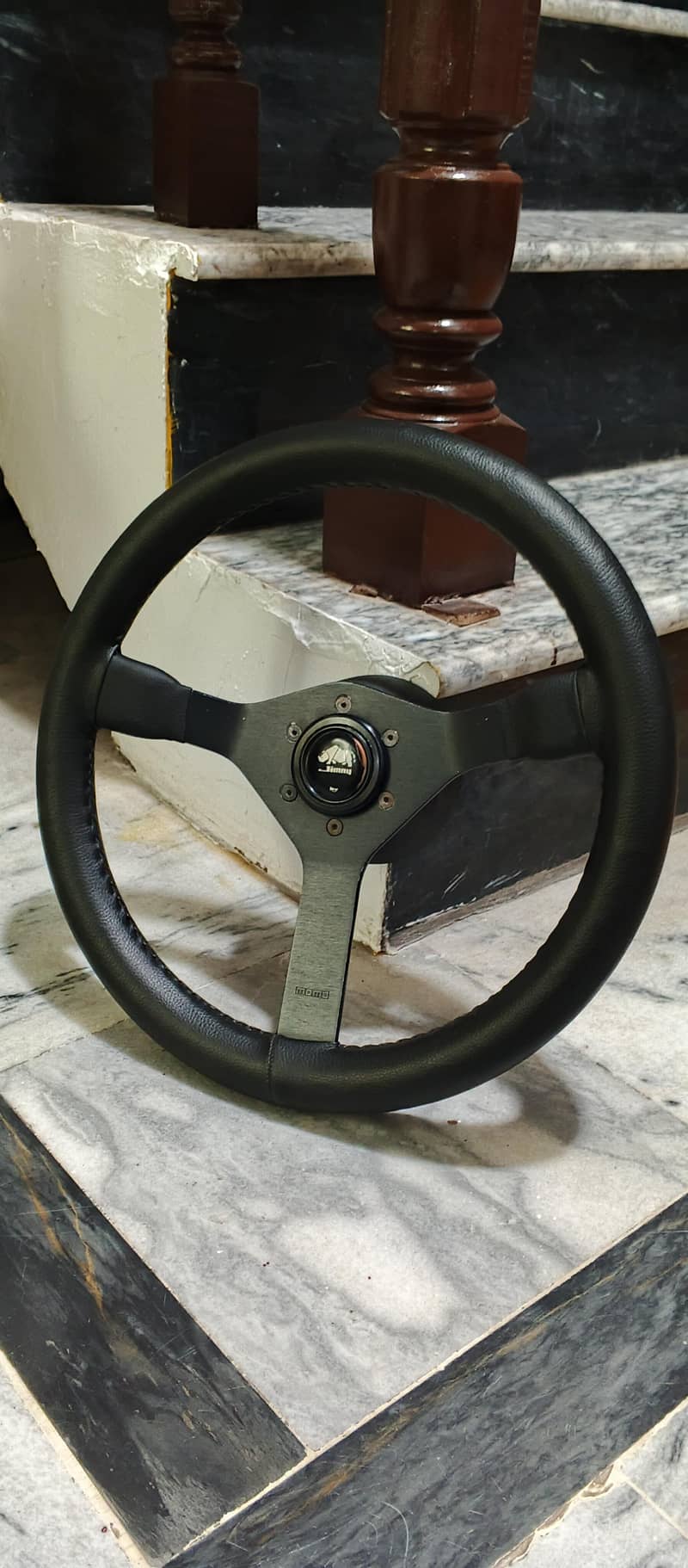 Momo steering 0