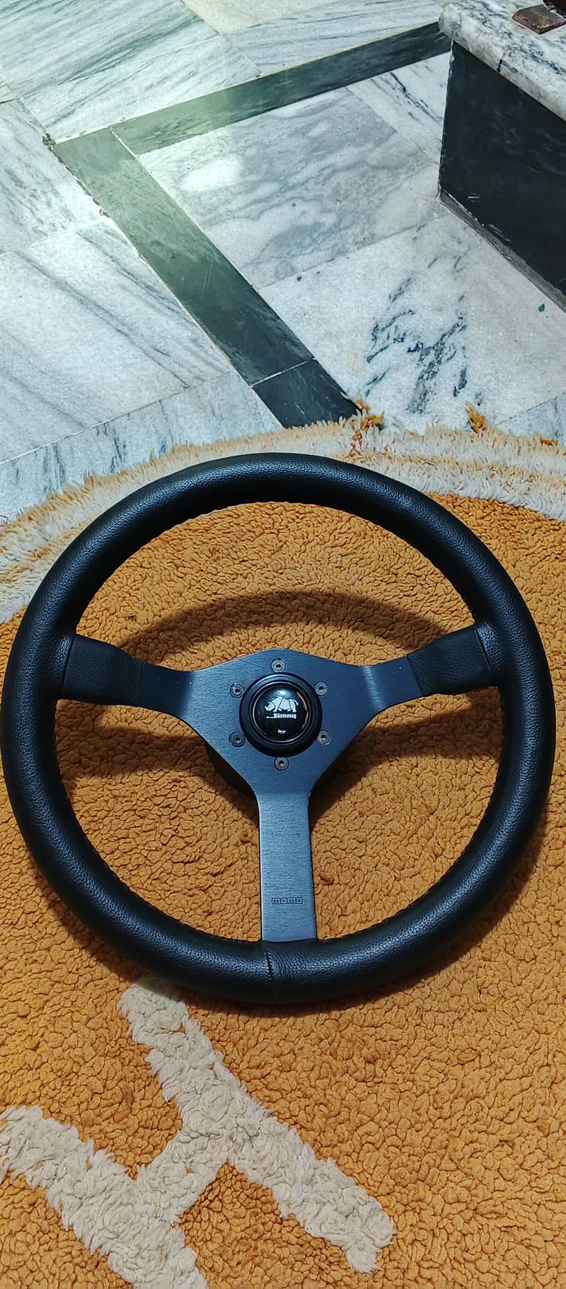 Momo steering 5