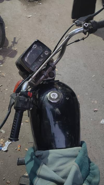 unique CD 70 model 2021