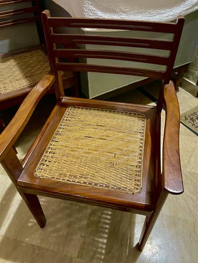 Table and 2 chairs old wooden
