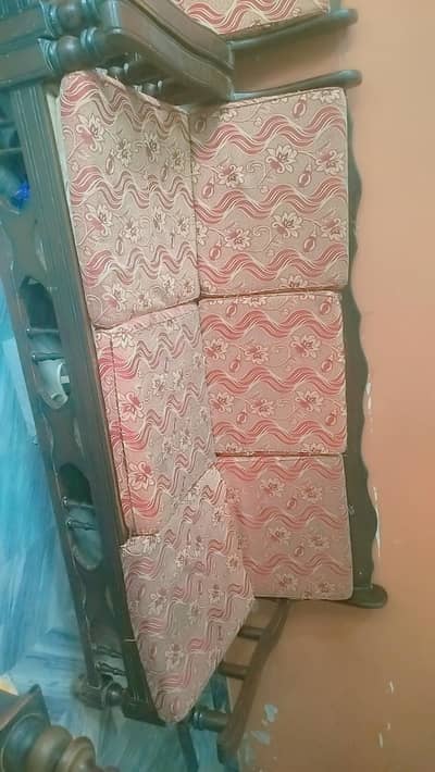 5 seater sofa set 1 big 2 small tables
