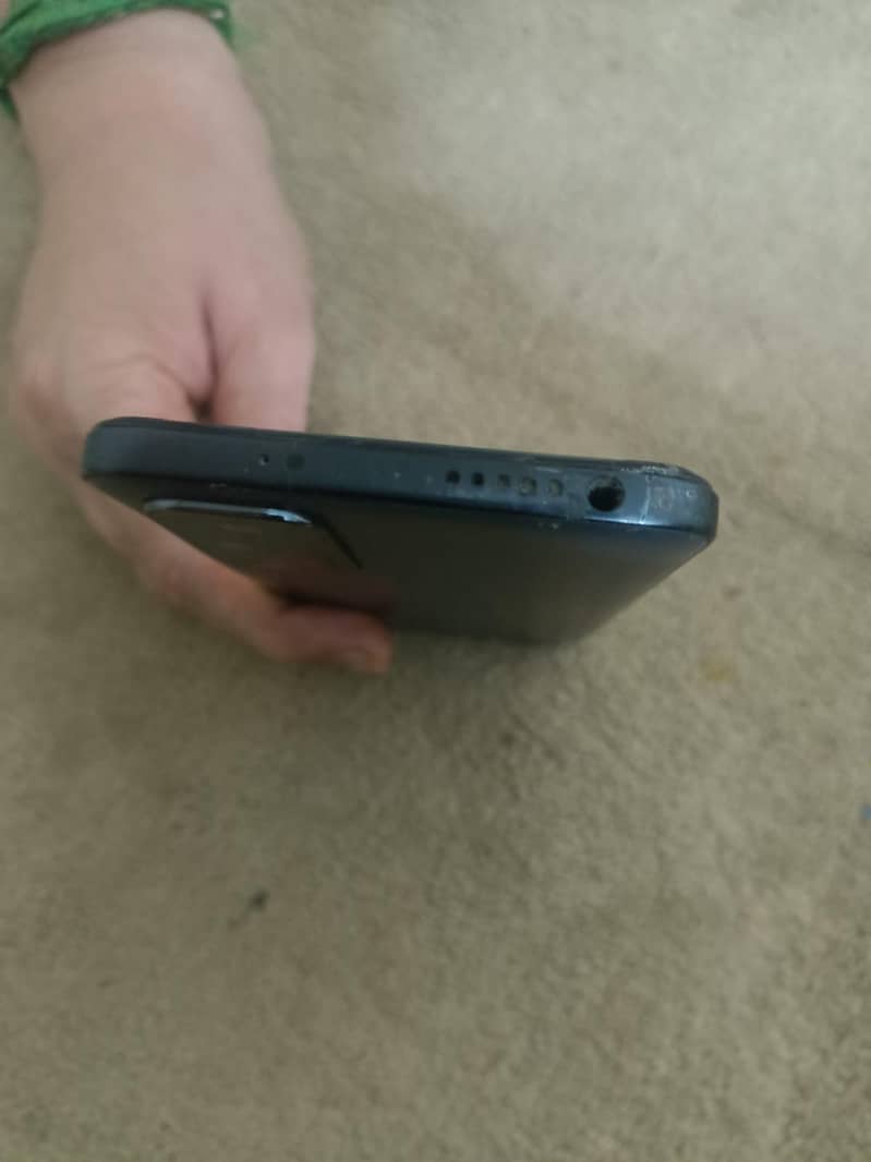 Redmi note11 6/128 4