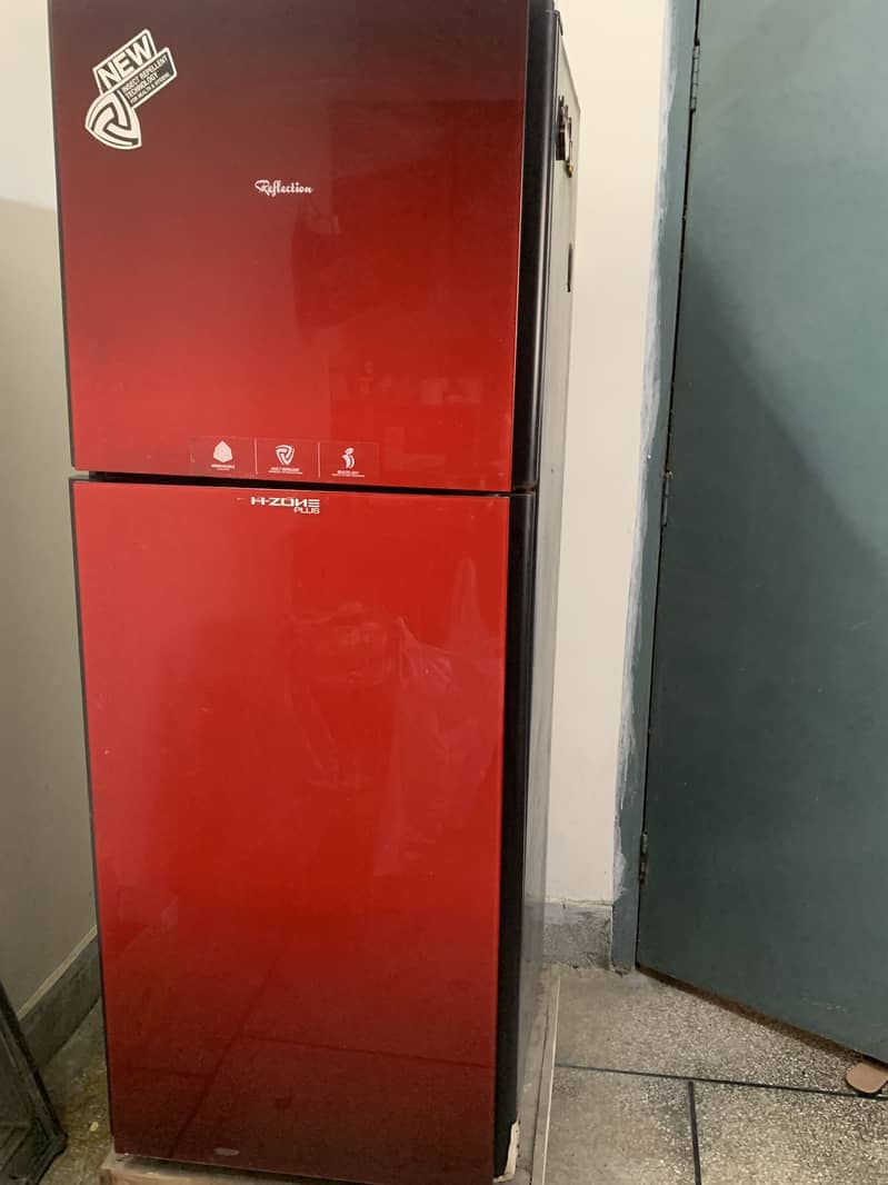Refrigerator 0
