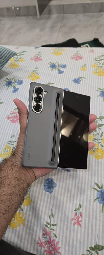 Galaxy Z fold 6 256-12ram