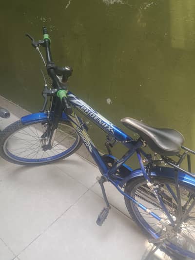 phoeniix  excellent condition Rs 16000.