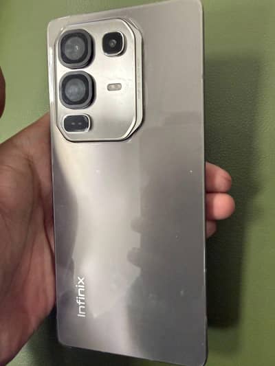 Infinix Note 50 Pro 12+12/256 Full Box – Like New