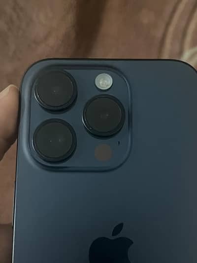 15 pro original camera