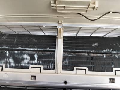 Kenwood 1.5 Ton Inverter AC Fully Functional
