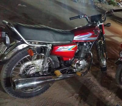 Honda 125 CG 2016 model location new Karachi