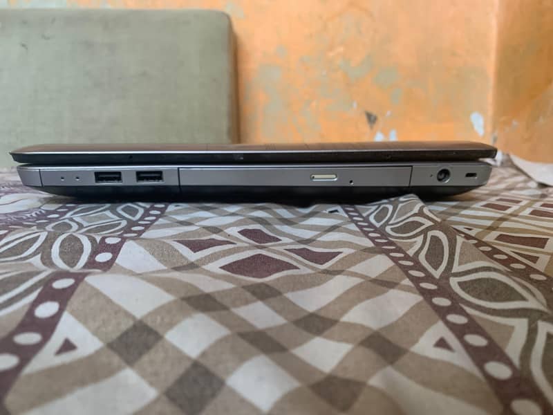 Laptop 2