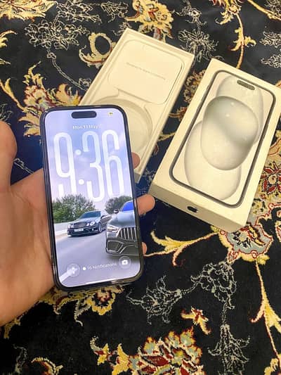 iPhone 15 black waterpack